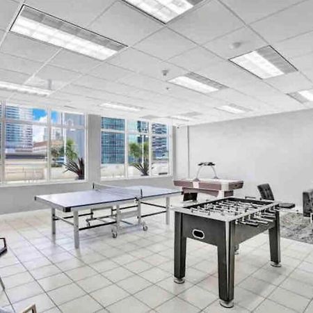Апартаменти Luxurious Private Unit With Parking Маямі Екстер'єр фото