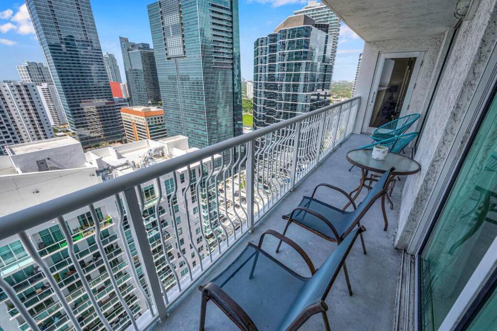 Апартаменти Luxurious Private Unit With Parking Маямі Екстер'єр фото